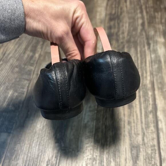 Calvin Klein Black Ballet Flats Leather size 7 Toe Logo Silver - Picture 5 of 8